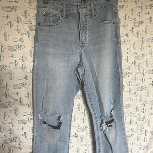 GAP ripped jeans 👖